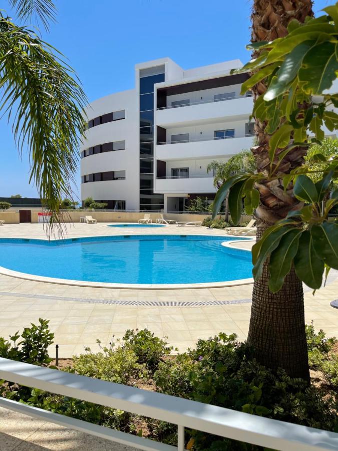 Beach Porto Mos